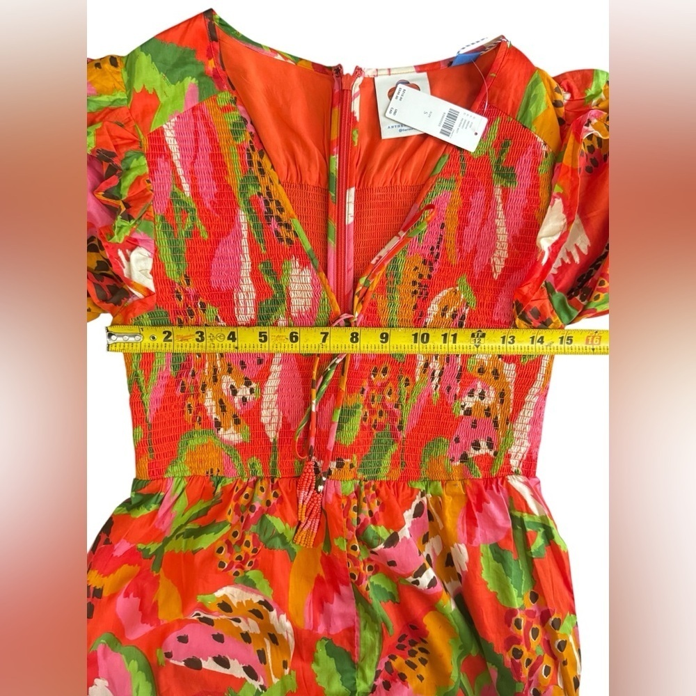 FARM RIO Tropical Ruffle Sleeve Romper Women Small Smocked Red Motif V-neck NWT - Picture 16 of 16